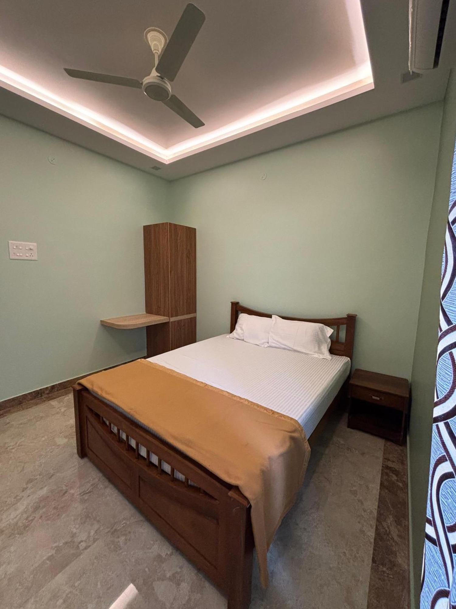 Srirangam Nandavanam Service Apartments Tiruchirappalli Eksteriør bilde