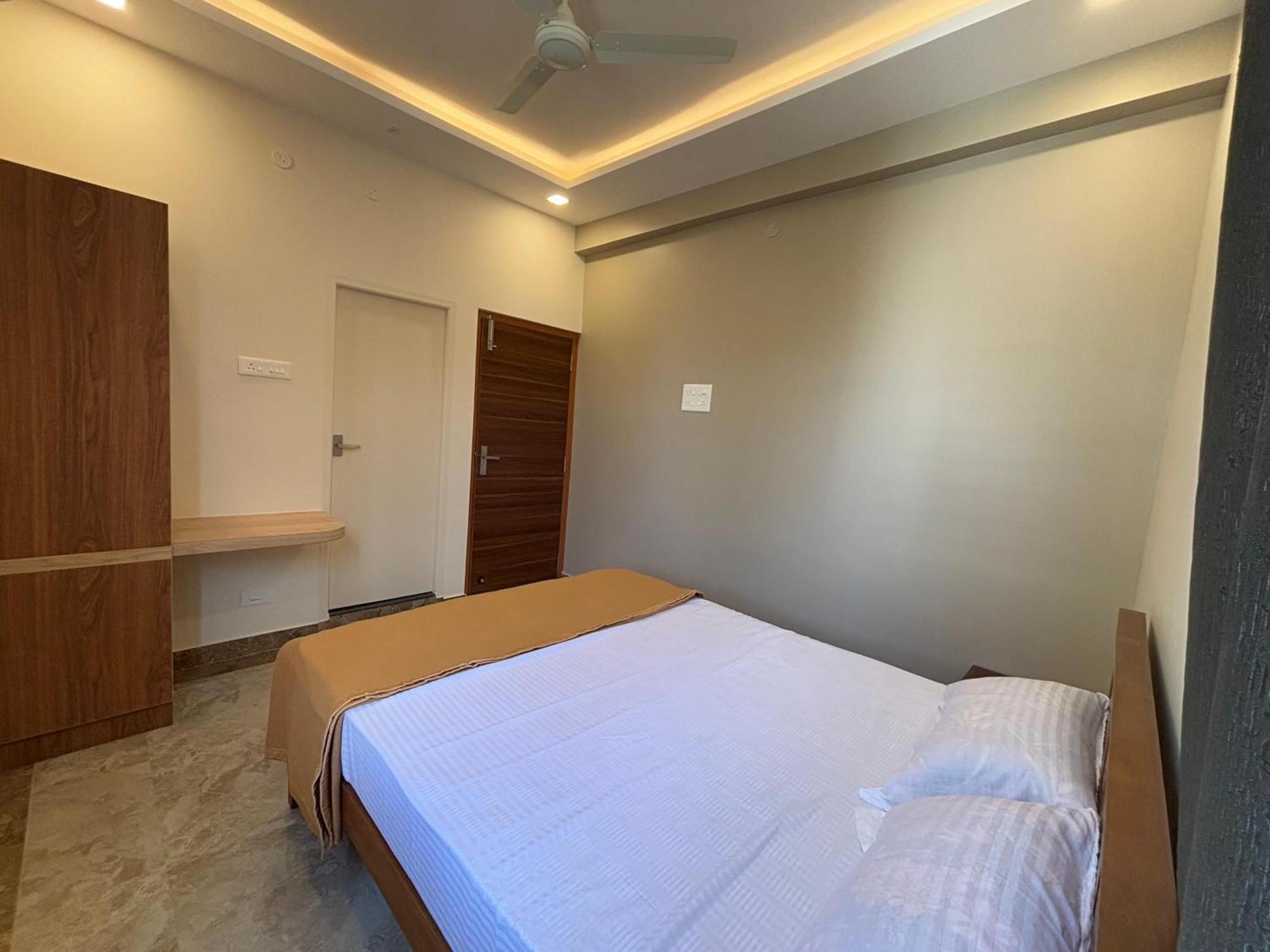 Srirangam Nandavanam Service Apartments Tiruchirappalli Eksteriør bilde