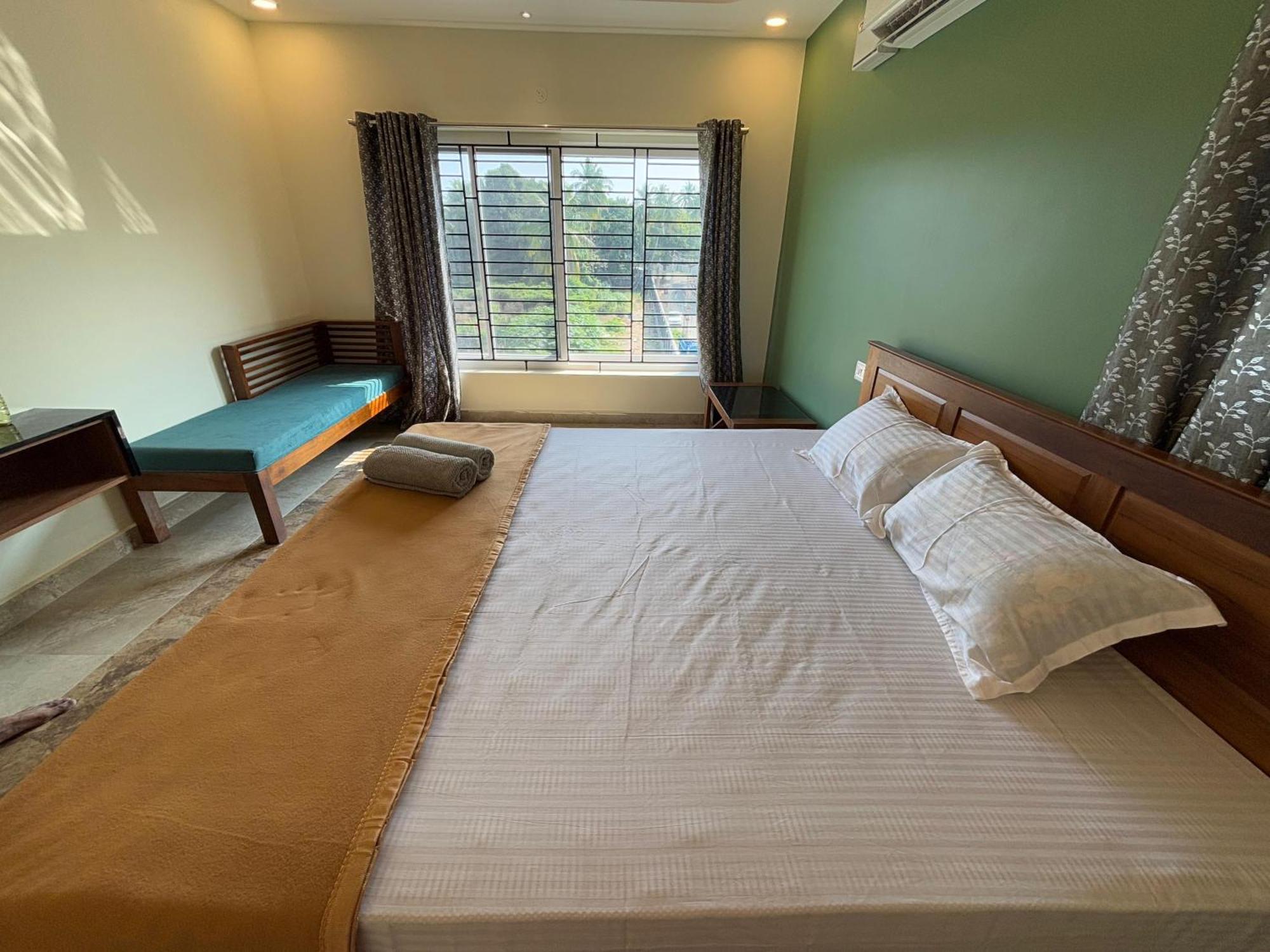 Srirangam Nandavanam Service Apartments Tiruchirappalli Eksteriør bilde