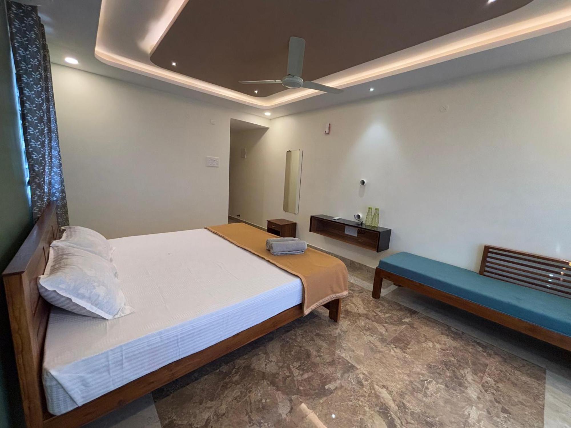 Srirangam Nandavanam Service Apartments Tiruchirappalli Eksteriør bilde
